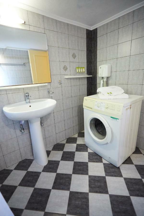 Zorbas Apartments Volissos ภายนอก รูปภาพ
